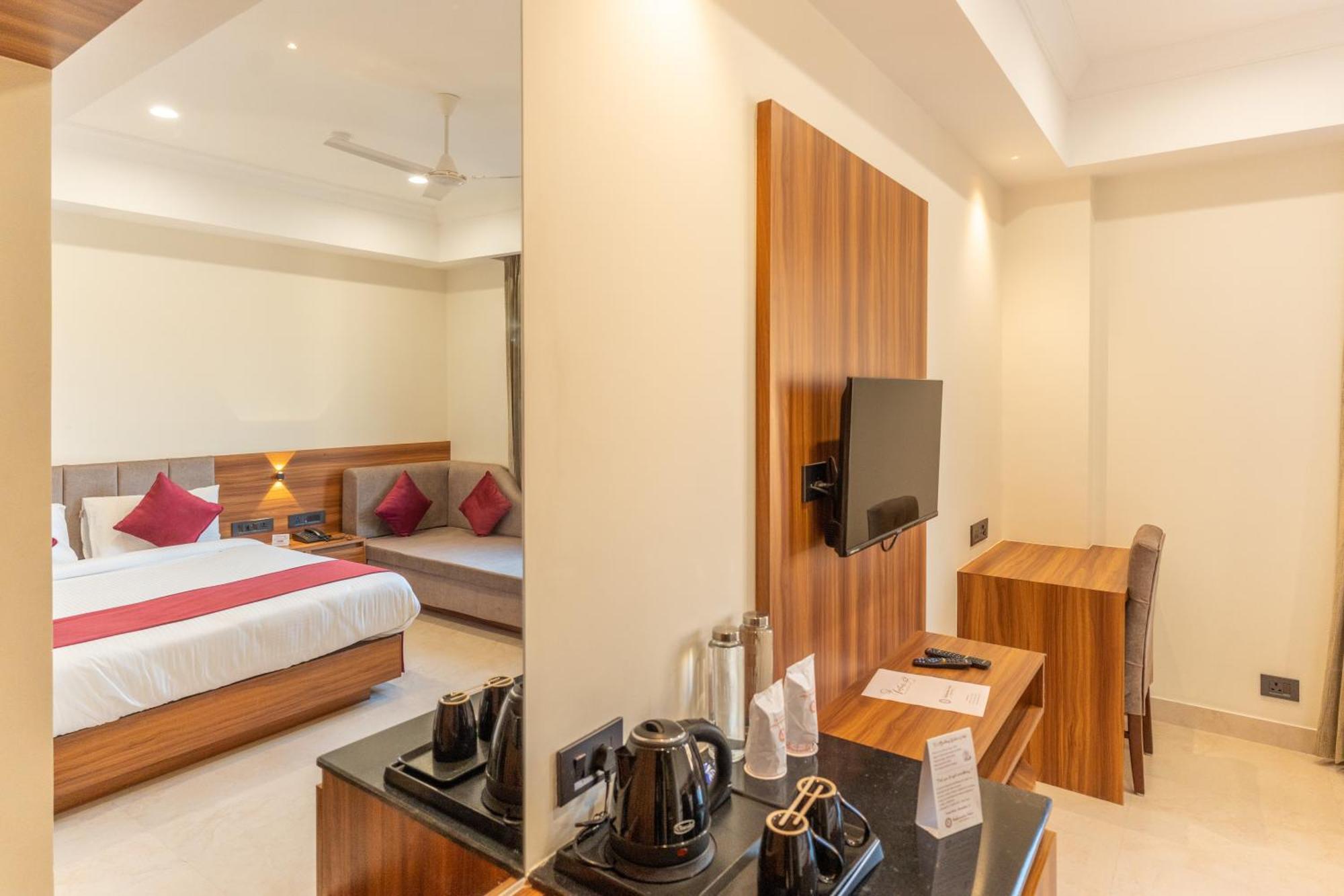 Raghunandan Palace - A Premier Boutique Stay, City Center & 500 Meters From City Railway Station Udaipur Exterior foto